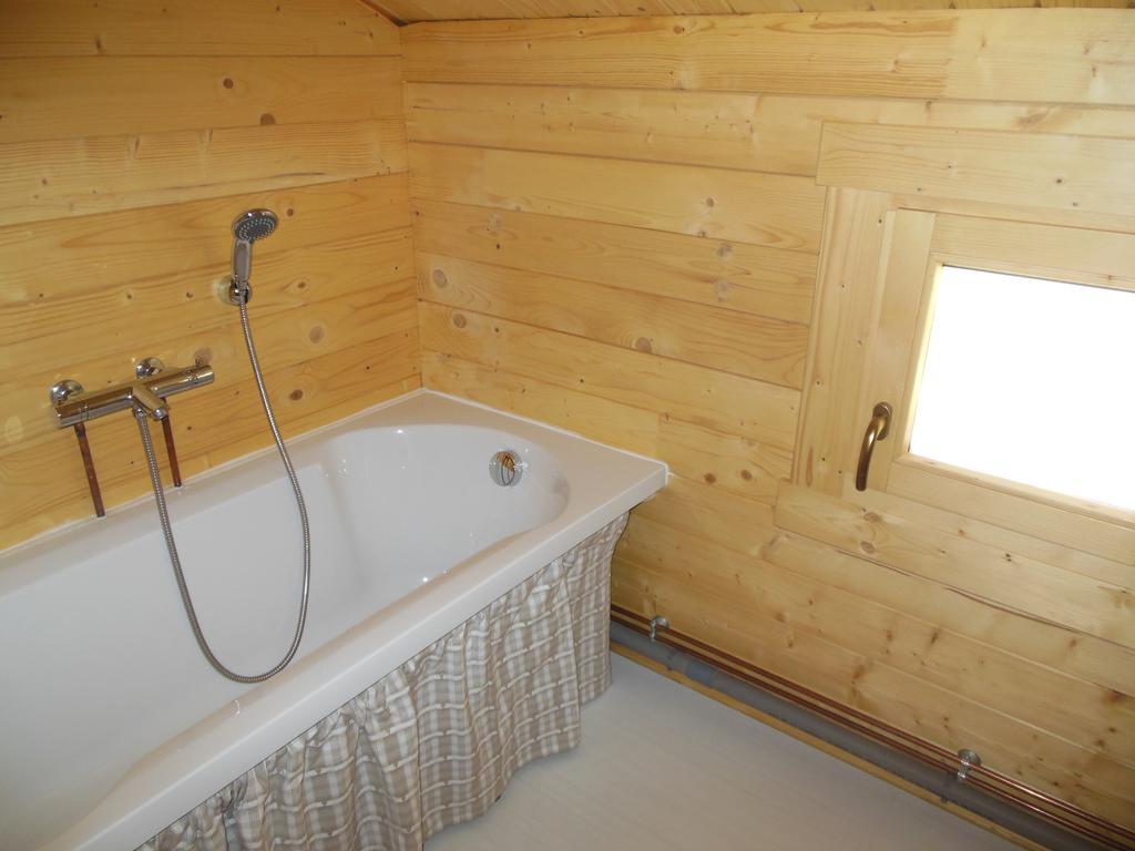 Gites Bon Air Saint-Flour  Room photo